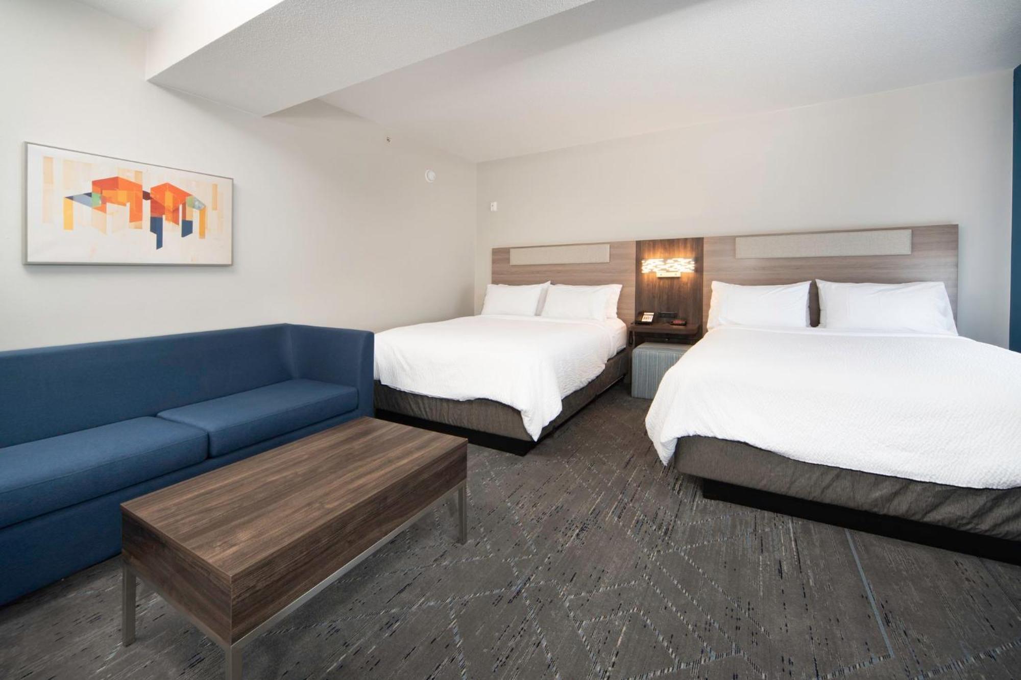 Holiday Inn Express & Suites Indianapolis - East By Ihg Экстерьер фото