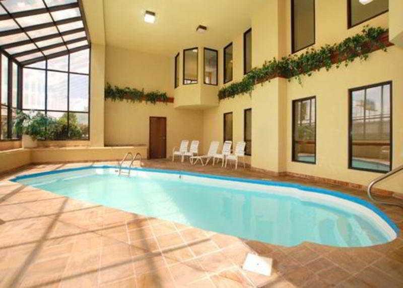 Holiday Inn Express & Suites Indianapolis - East By Ihg Экстерьер фото