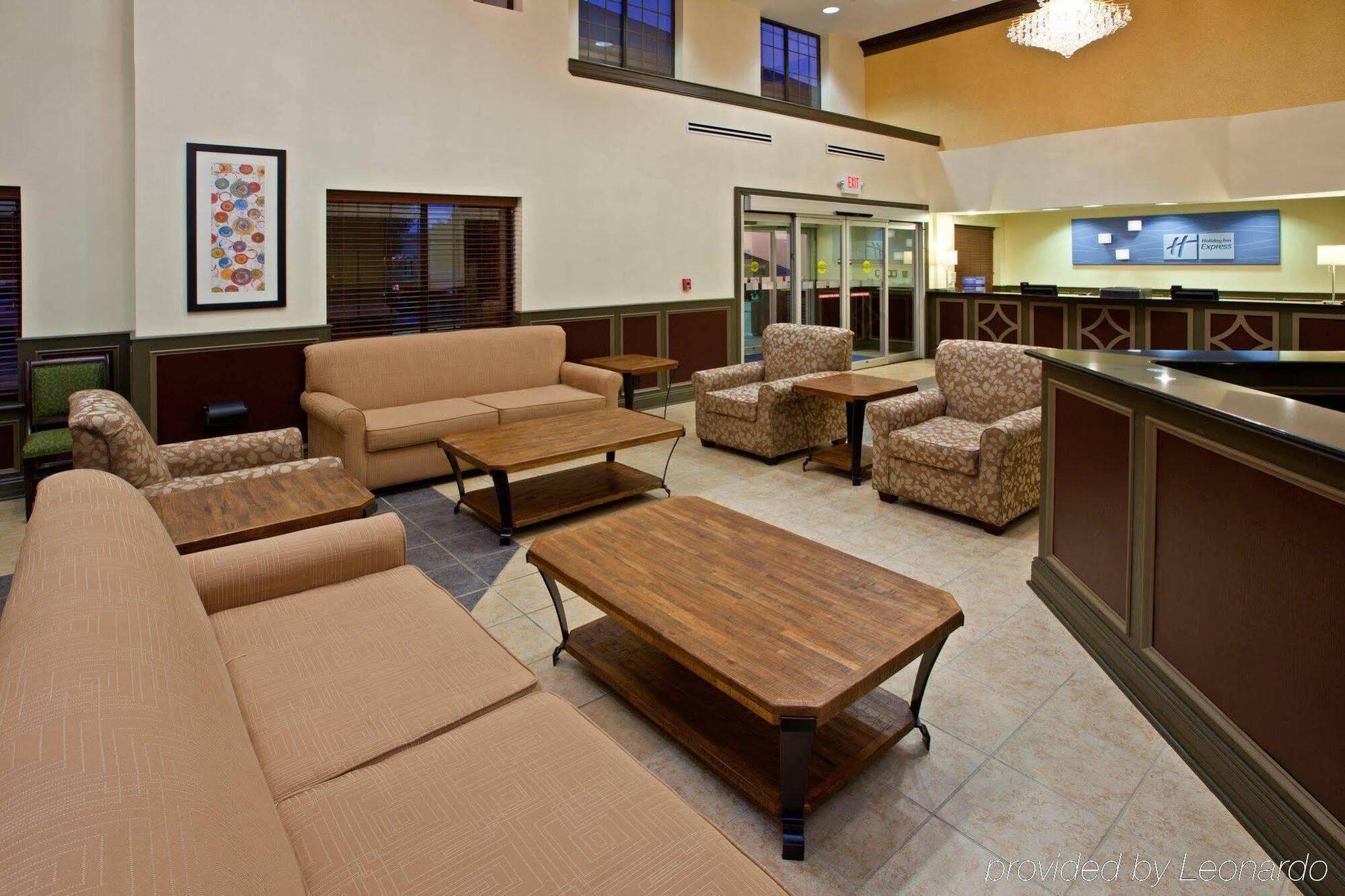 Holiday Inn Express & Suites Indianapolis - East By Ihg Экстерьер фото